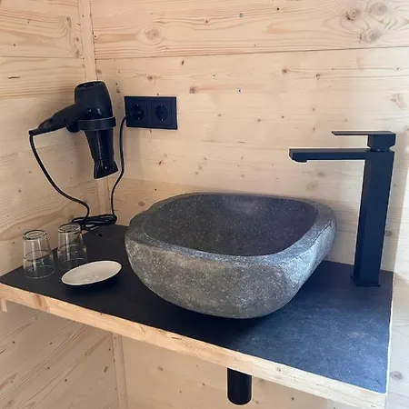 Edersee Gmbh * Hemfurth-Edersee