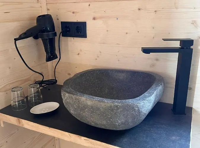 Edersee Gmbh * Hemfurth-Edersee